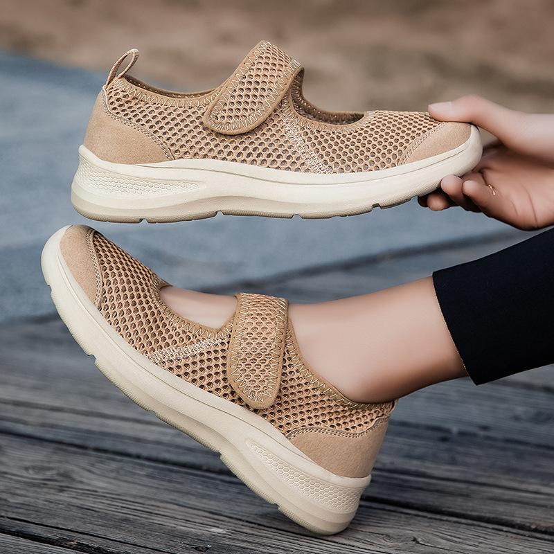 Women's Lightweight and Comfortable Spring Mesh Breathable Casual Shoes: Durable, Plus-Size Hiking Sneakers