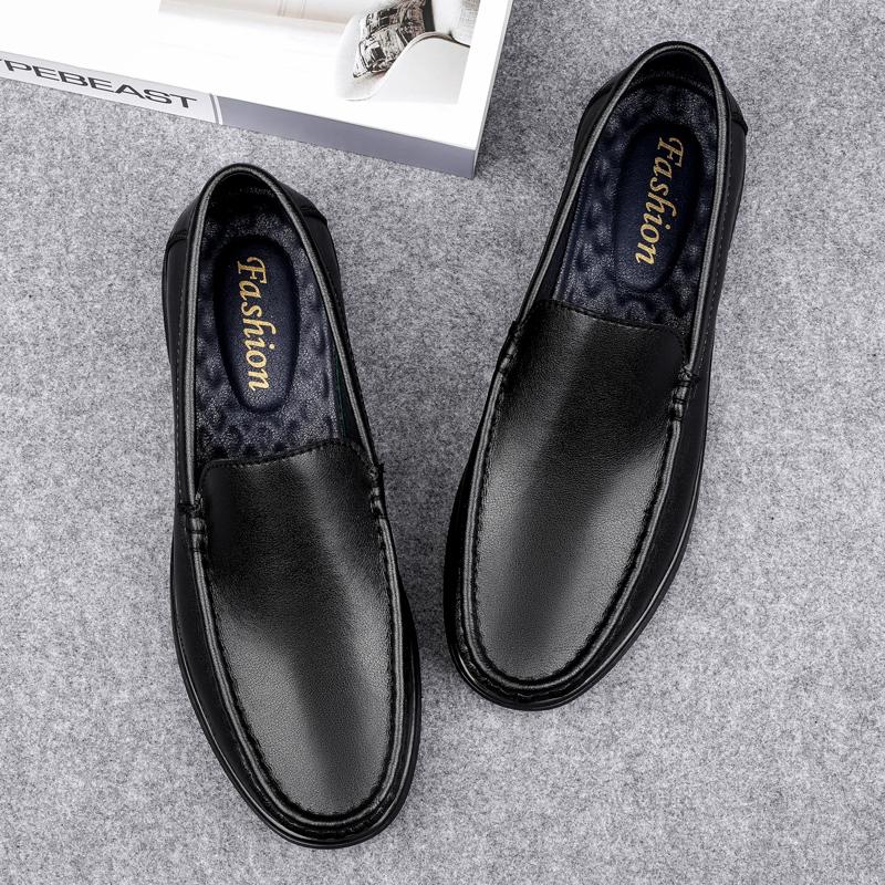 Fashion New Trend Men's Slip On Casual Flats Versatile Male Loafers Breathable Travel Driving Shoes Hollow Out Business Shoes Moccasins