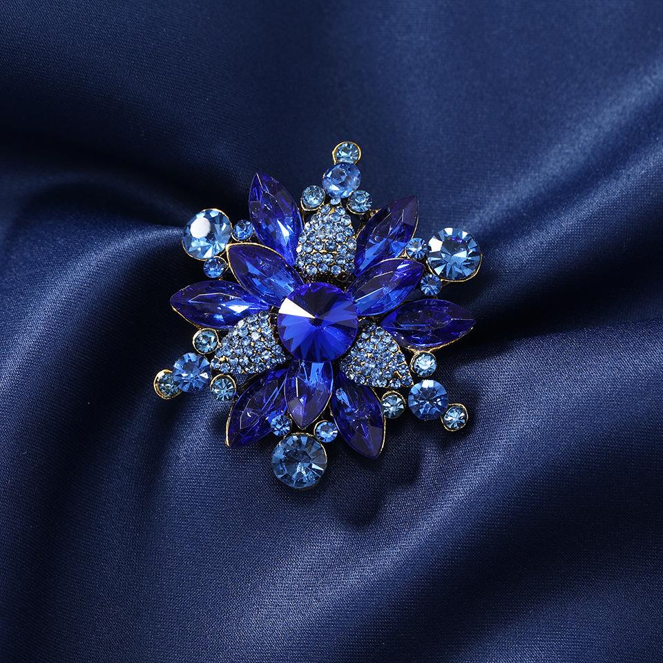 Vintage Fashion Geometric Brooch Alloy Brooch Coat Clothing Pin Accessories