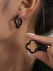1pair Fashionable & Sweet Geometric Quatrefoil Flower Hollow Stud Earrings, Suitable for Daily Wear Jewelry Gift