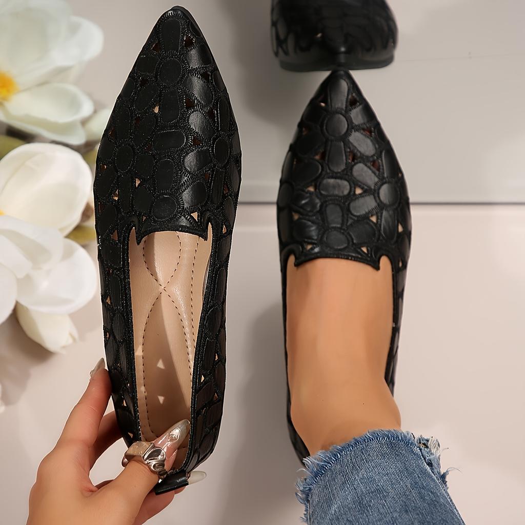 Embroidered Openwork Pointed-Toe Flat-Soled Loafers for Women, Plus Size, Low-Cut Slip-Ons, All-Season Leather Work Shoes