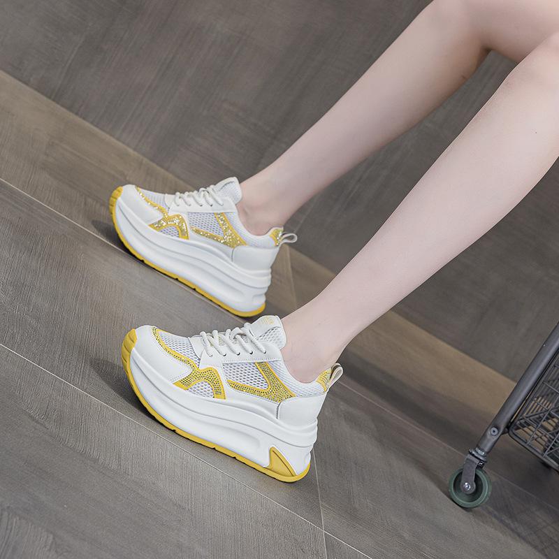 Fashion 8CM Popular Elder Shoes 2025 Summer New Versatile Mesh Breathable Women's Shoes Thick Bottom Inner Height Casual Sports