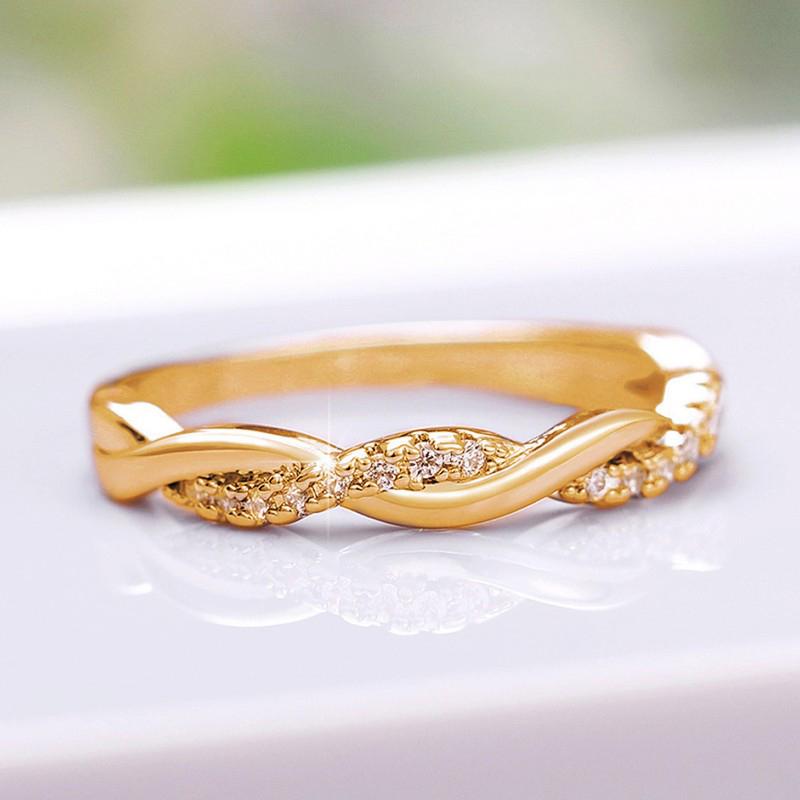 Huitan Thin Twist Ring for Women with Dazzling CZ Exquisite Female Finger Accessories Daily Wear Wedding Bands Statement Jewelry