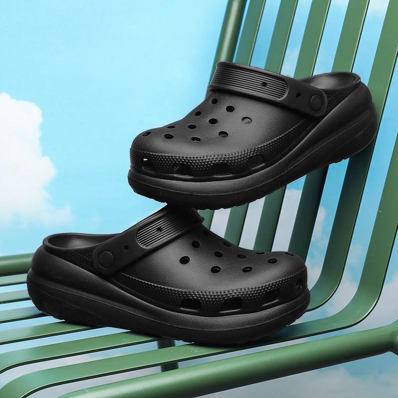 Plain board puffs EVA hole shoes for women's summer new thick-soled heightening non-slip beach cool slippers for women