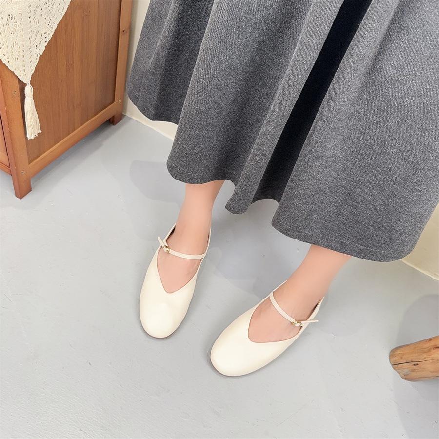 Johnature Handmade Genuine Leather Women's Shoes Retro Round Toe Soft Soled Belt Buckle Flat Shoes