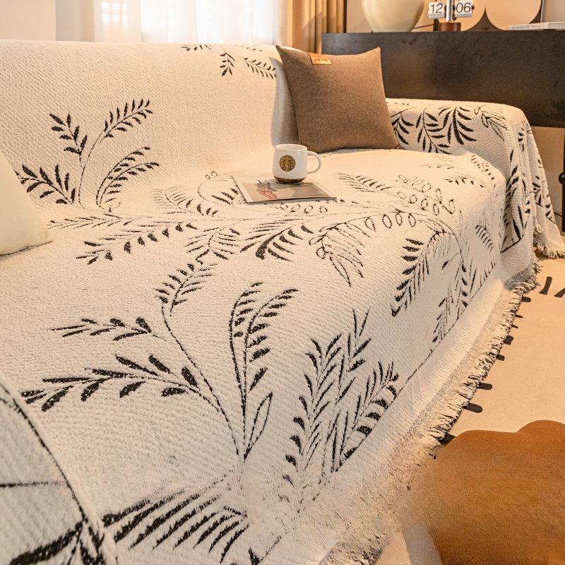 Sofa Cover Towel Winter Thickened Fleece Sofa Cover Anti-Scratching Sofa Cushion Autumn and Winter