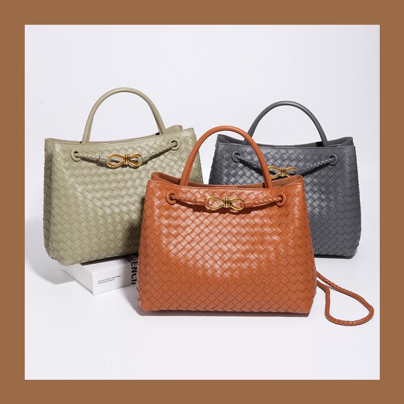 Elegant High-Capacity Hand-Woven Shoulder Bag for Women