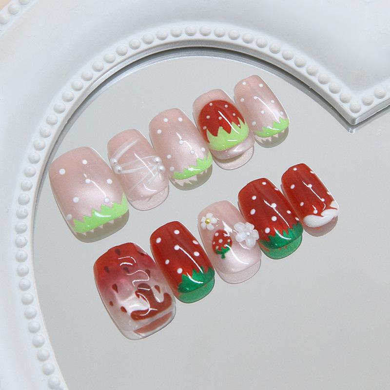 24 Pieces three-dimensional cat's eye gradual change cute strawberry polka dot pearl playful girl style removable manicure 30 pieces