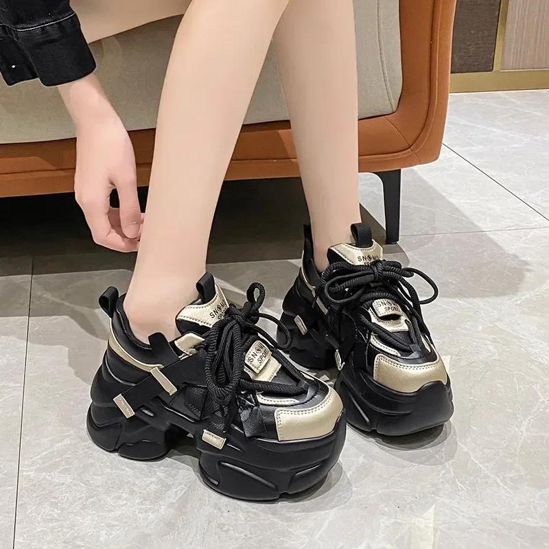 Moda 8CM Zimowe Damskie Grube Ciepłe Futrzane Sneakersy Wysoka Platforma Sportowe Buty Taty Kobieta Błyszcząca Skóra Casual Śniegowce Zapatillas Mujer