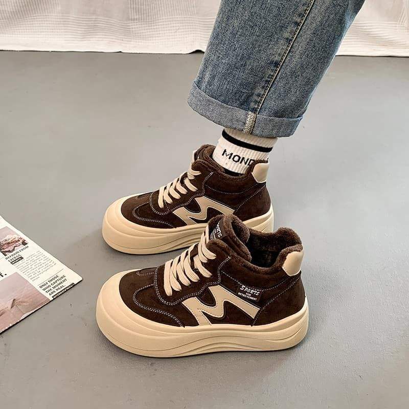 

Fleece high-top shoes for women in autumn and winter 2025 new platform casual bread shoes sports board shoes thickened warm cotton shoes 40 коричневый