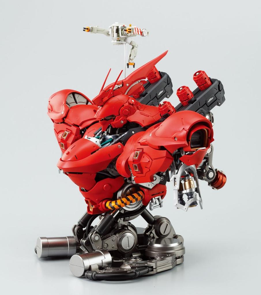 TAMASHII NATIONS FORMANIA Sazabi