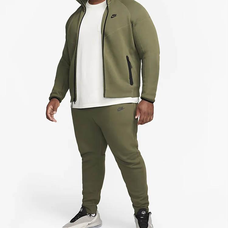 Nové pánské joggery Nike Sportswear Tech Fleece FB8002-222