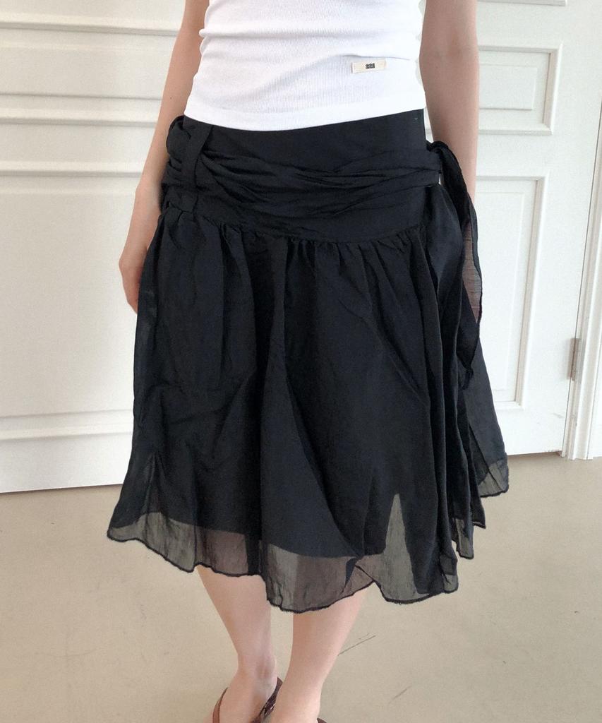 Delaidy Caring Shirring Midi Skirt (Black)