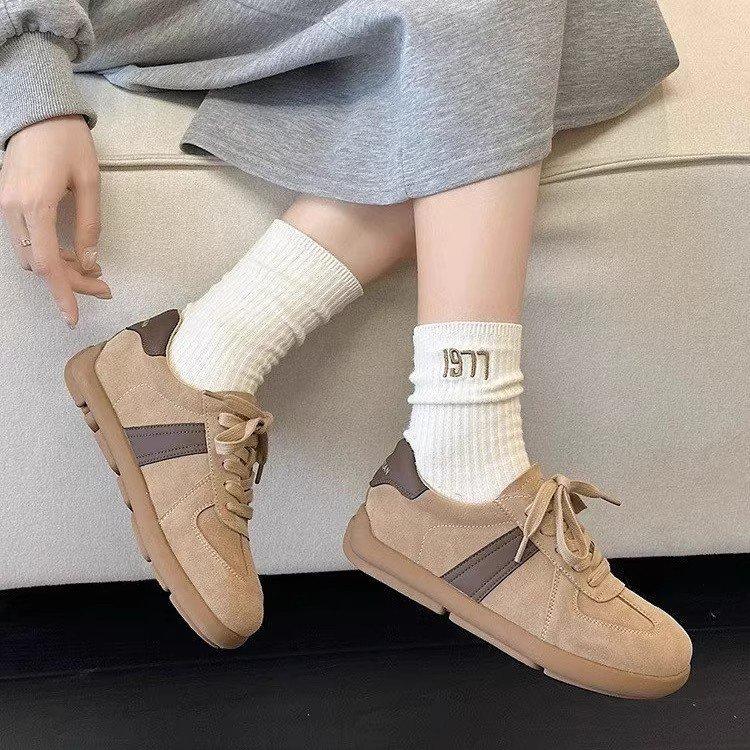 Retro Versatile German Training Shoes Women's 2024 Autumn New Light and Comfortable Color Matching Flat-bottomed Classic Sports Board Shoes