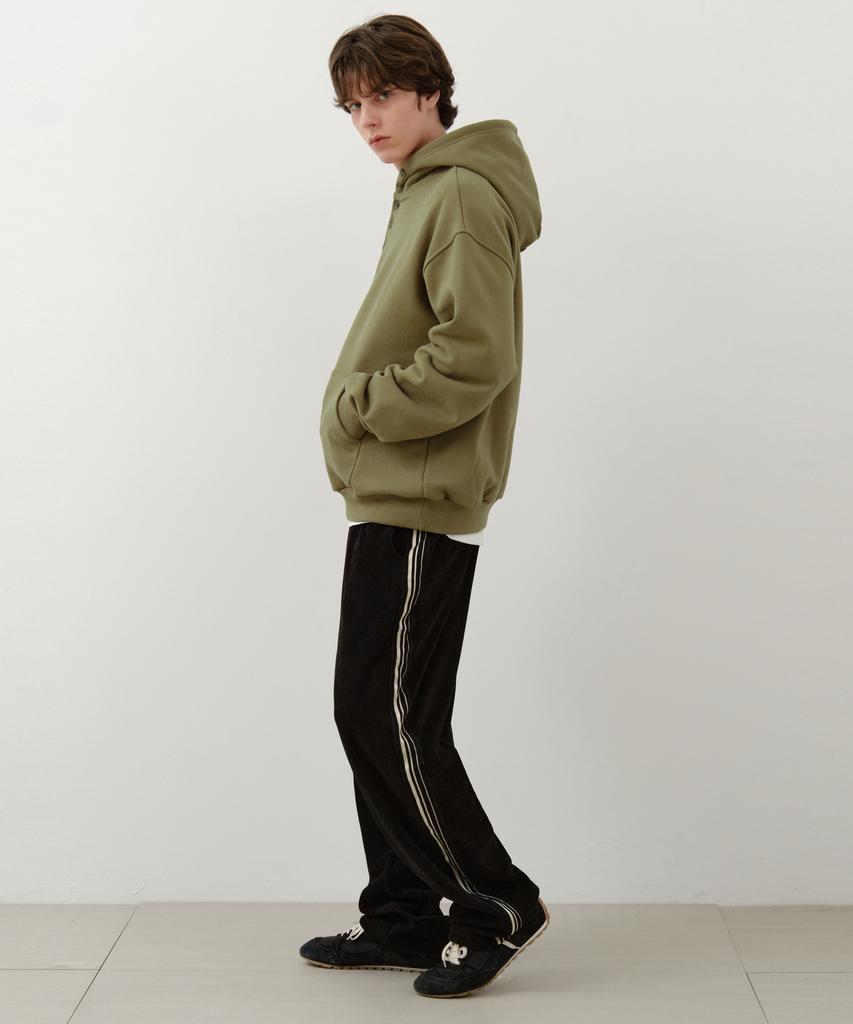 Wednesday Oasis Essential Line Track Corduroy Wide Pants_Black(W25-Pt34)