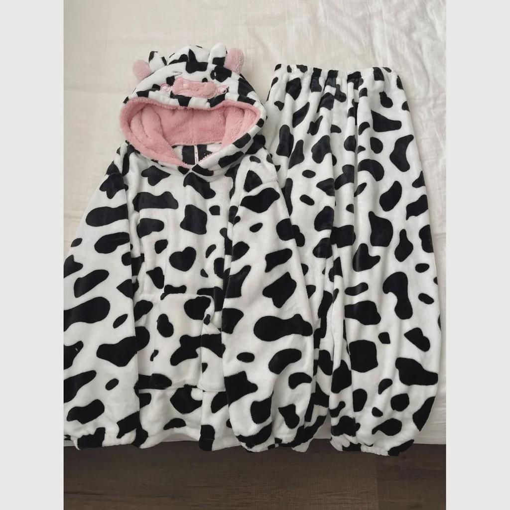 Women's Winter Hooded Pajamas with Thick Coral Fleece for Dorms and Outdoor Wear