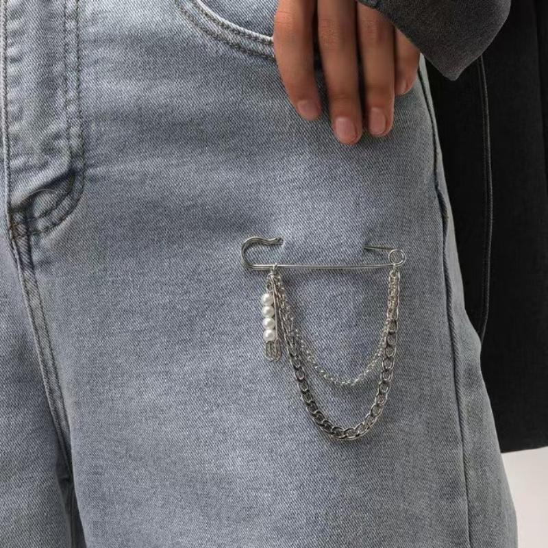 Small Retro Pendant Street Earth Cool Metal Hip Hop Jewelry Punk Chain Big Pin Brooch Enamel Pins Enamel Pins