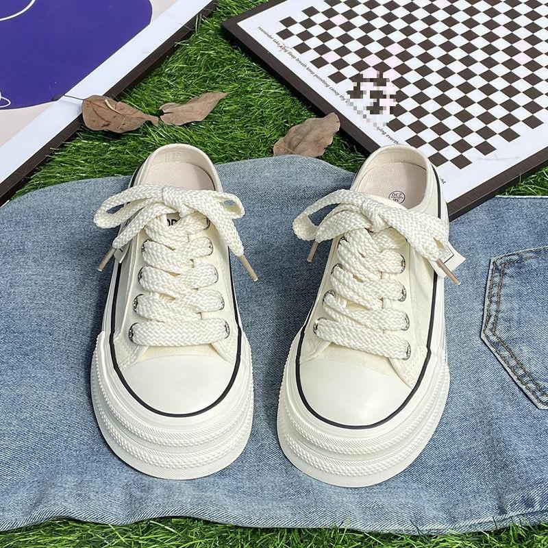 Plateau-Canvas-Schuhe Damen 2025 Sommer neu vielseitig ohne Absatz Halbschlappen Ein-Pedal weiße Schuhe Freizeitschuhe