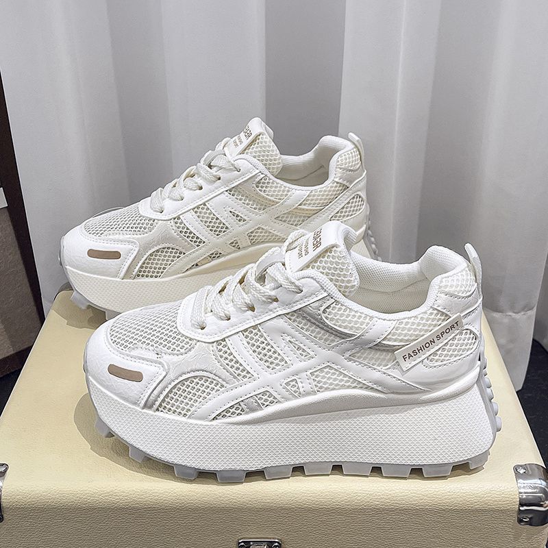 2025 spring and autumn soft leather through the net small height-increasing shoes fashion casual lightweight thick-soled Forrest Gump shoes sports sh