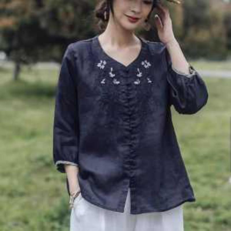 Retro Cotton and Linen Shirt Three-quarter New Artistic Embroidered Shirt Loose Top