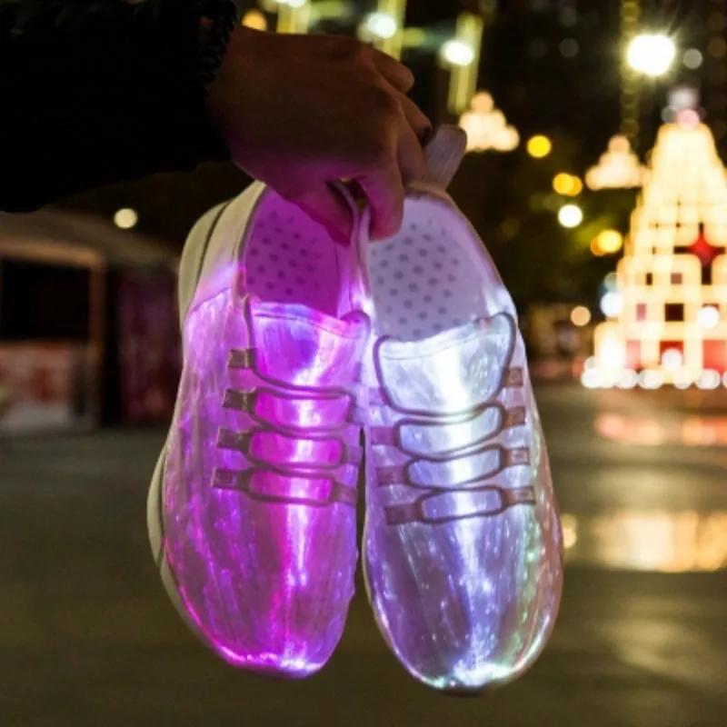 Baskets lumineuses Spring Boy pour hommes, femmes, filles, enfants, chaussures à LED clignotantes, adultes, rechargeables par USB, chaussures en fibre optique