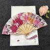 Goldener Faltfächer - Klassischer Chinesischer Stil für Tanzen, Tragbar und Elegant im Design