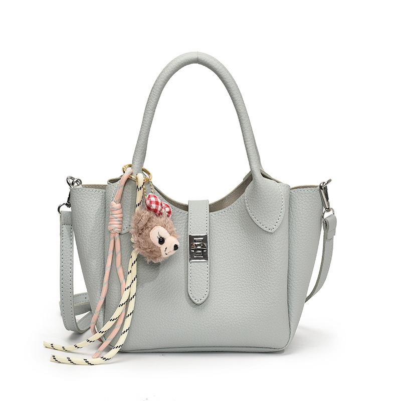 Niche Portable Vegetable Basket Bag Women's Spring New Trendy Fashion Bucket Bag Versatile Messenger Bag