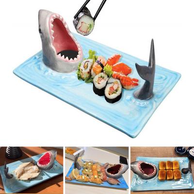 Talíř na sushi Keramický tvar žraloka Talíř na sushi Servírovací podnos pro loď na sushi Talíř na sushi Creative Shark Attack s držákem na omáčku