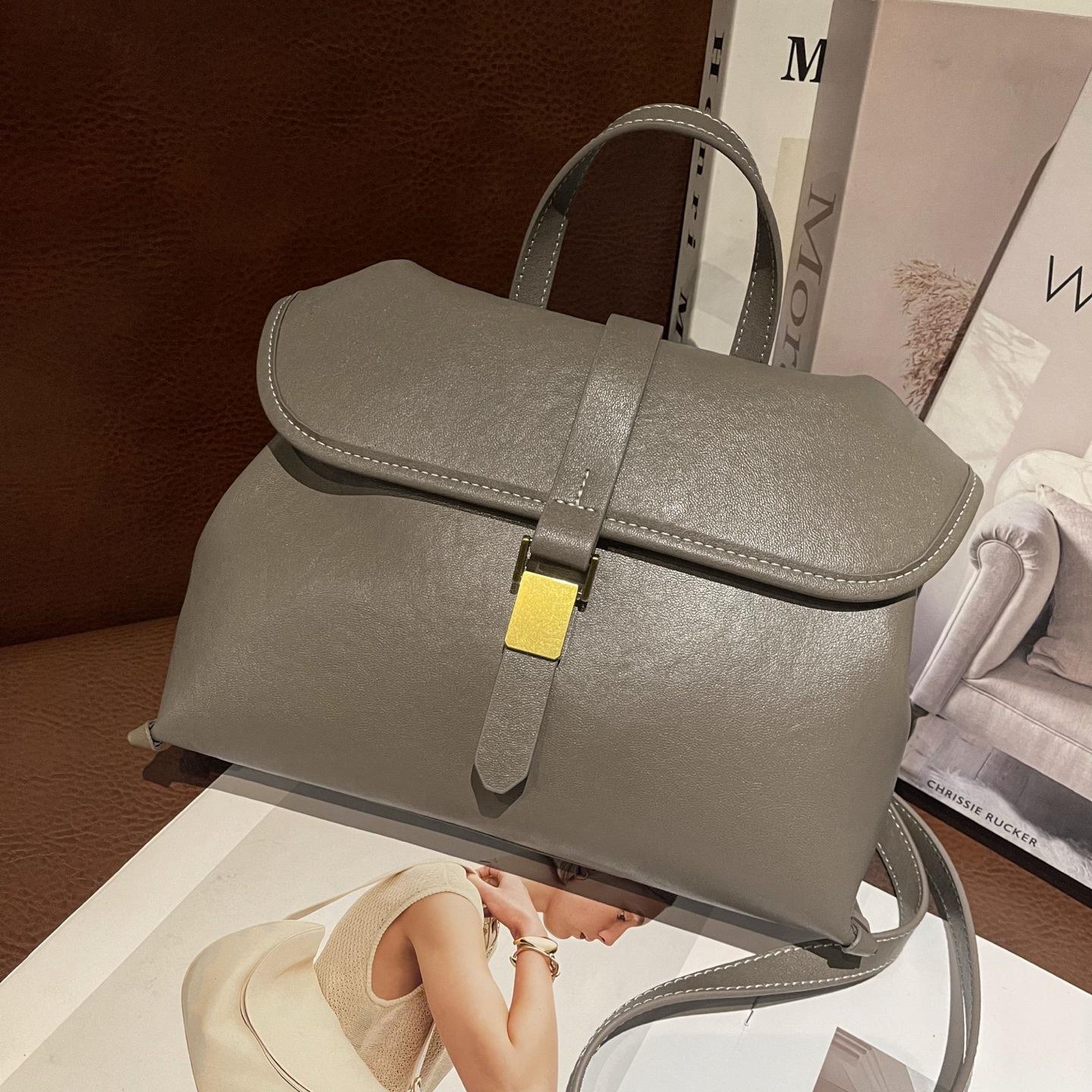 

Imported Super Popular Casual Handbag Women s 2025 New Retro Envelope Bag Single Shoulder Versatile Bag 26x9x20cm