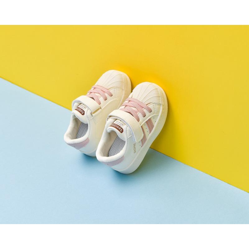 Nouveautés Baskets pour Enfants, Chaussures Décontractées à Bout Coquille pour Enfants, Chaussures pour Bébés et Tout-Petits, Chaussures de Marche & Baskets Blanches.