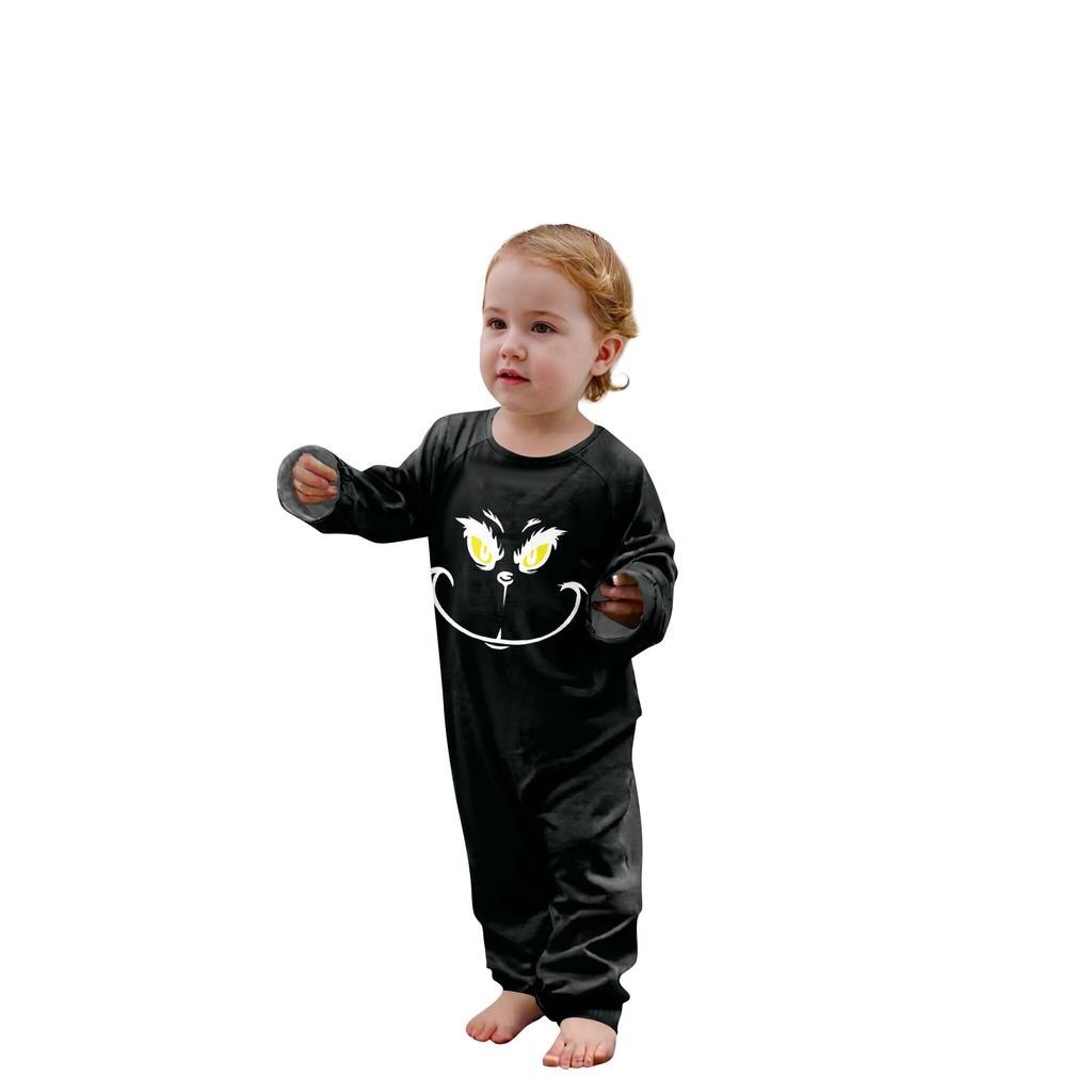 Passende Familiensets mit Weihnachtsmotiven, Langarmshirts und Hosen