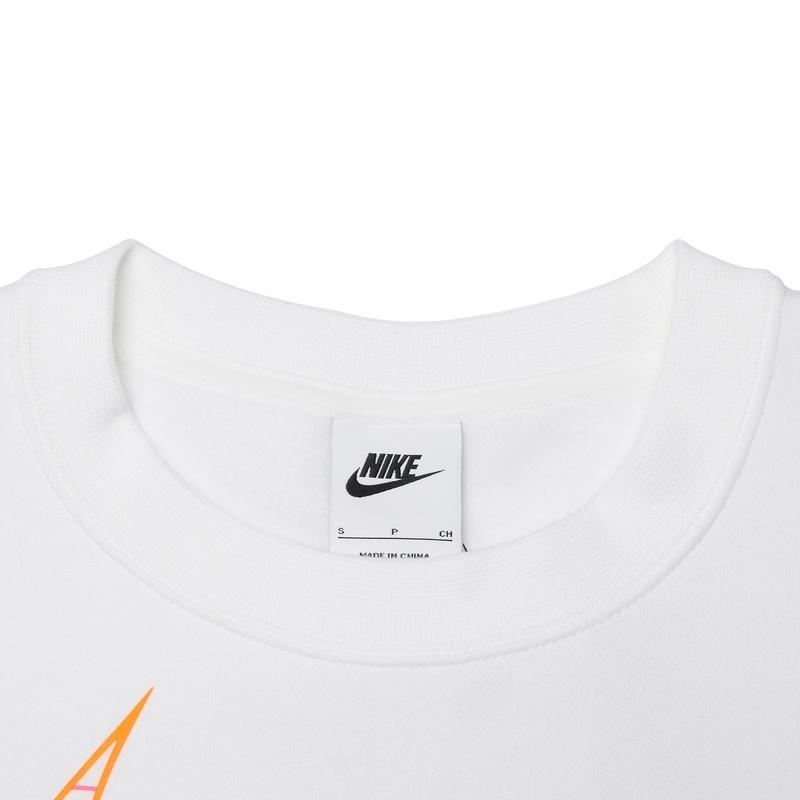 Nike Sweatshirts Women's White Crew Neck Moderate Regular DO6955-100