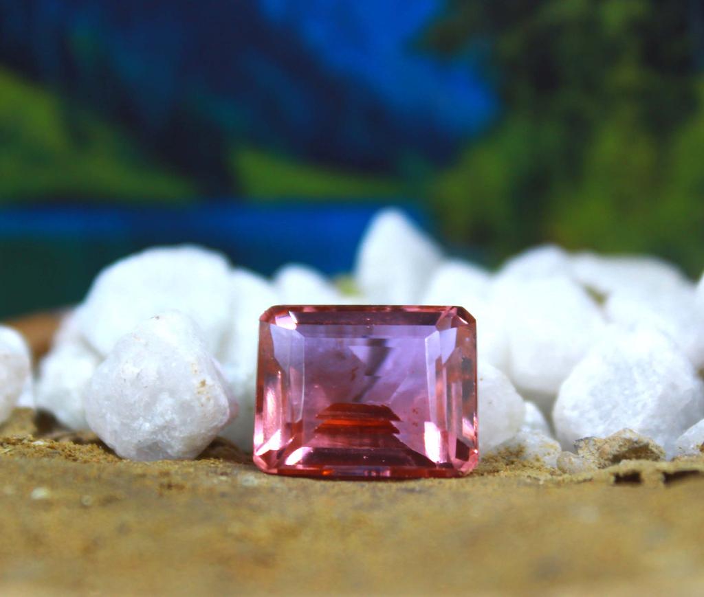 10.95 Carat Top Quality Purple Alexandrite Emerald Shape Russia Certified Gemstone SN571