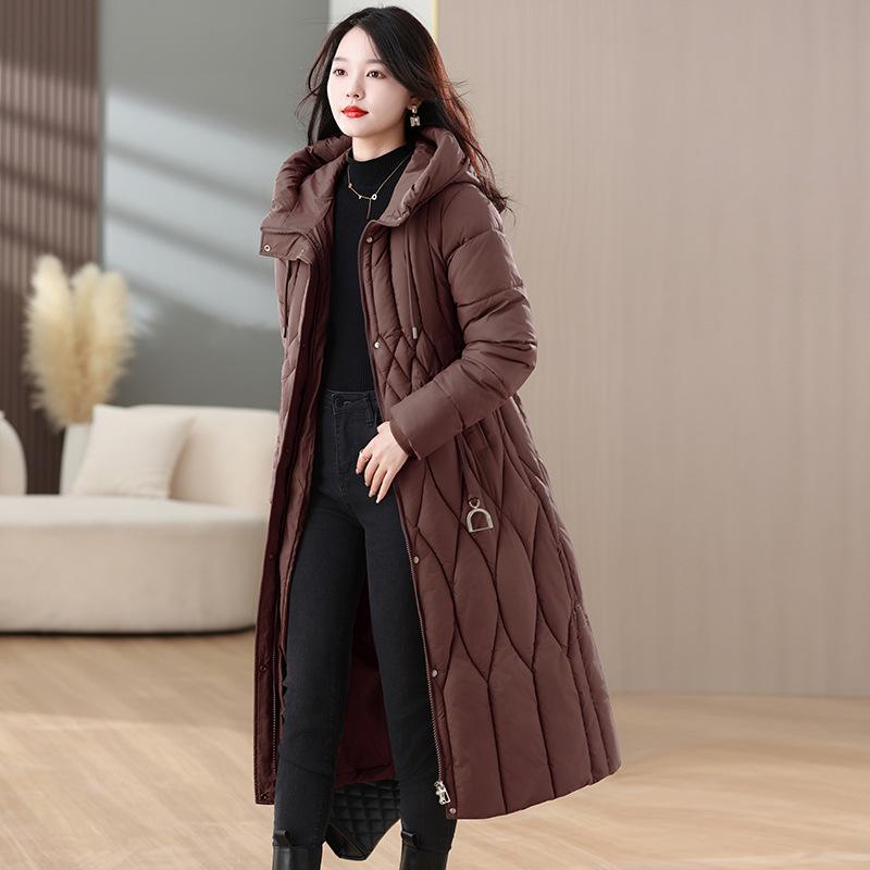 Long down padded clothes for women's winter new thickened padded jackets, high-end waist and knee warm padded jackets