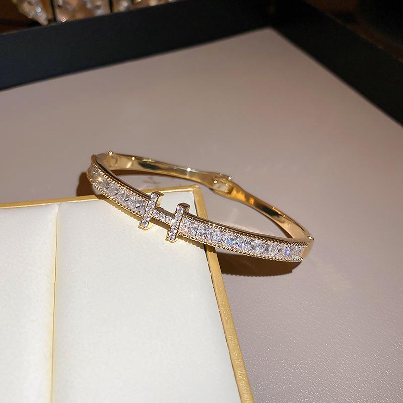 Stainless steel diamond bracelet simple fashion versatile bracelet personality temperament jewelry women