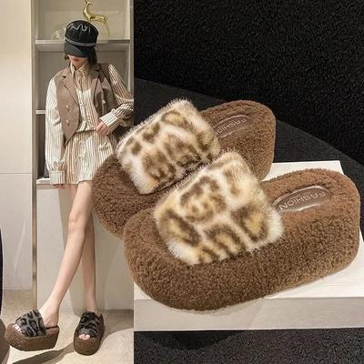 Pantofole Invernali da Donna con Suola Spessa Scamosciate a Punta Aperta Stampa Leopardo Scarpe da Donna Tengono Caldo Antiscivolo Tacco Medio da Interno 2025