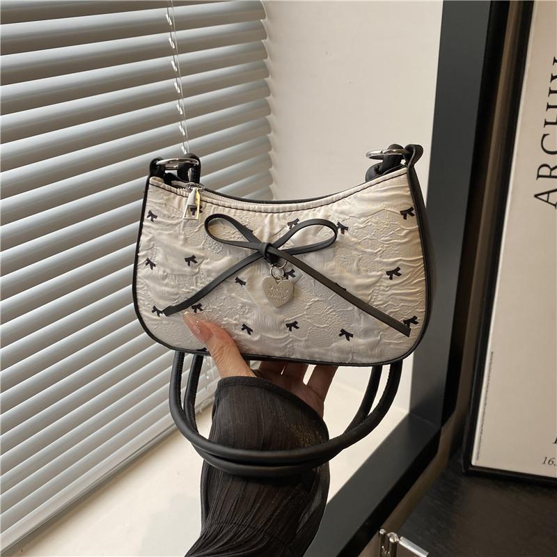 Niche design bow underarm bag women's new handbag fashion shoulder messenger bag sweet bag
