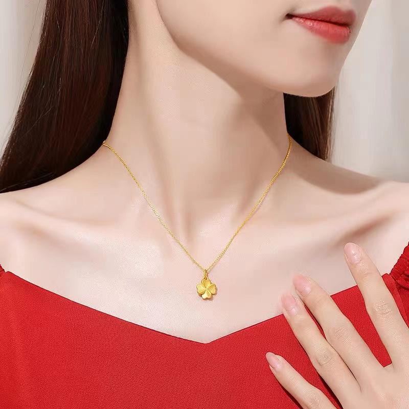 Colar Feminino Trevo de Quatro Folhas Ouro Rosa - Corrente para Clavícula Banhada a Ouro com Pingente de Trevo da Sorte