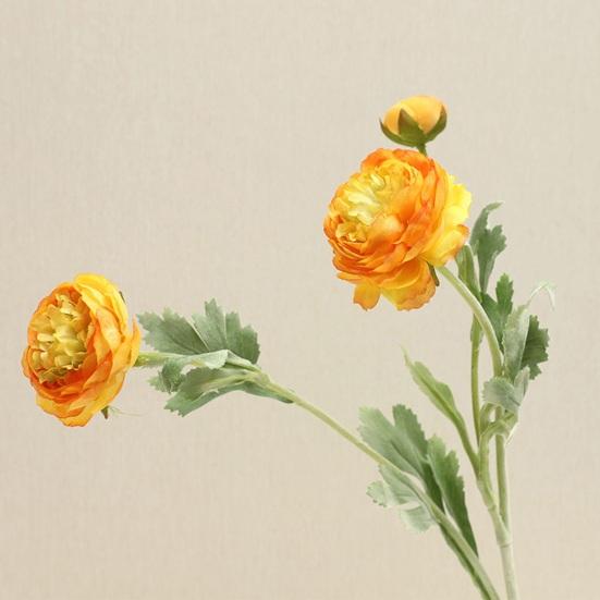 Artificial Ranunculus Flower Fake Silk Persian Buttercup Flower 3 Heads Vintage Faux Ranunculus Arrangement for Home Wedding Table Centerpieces
