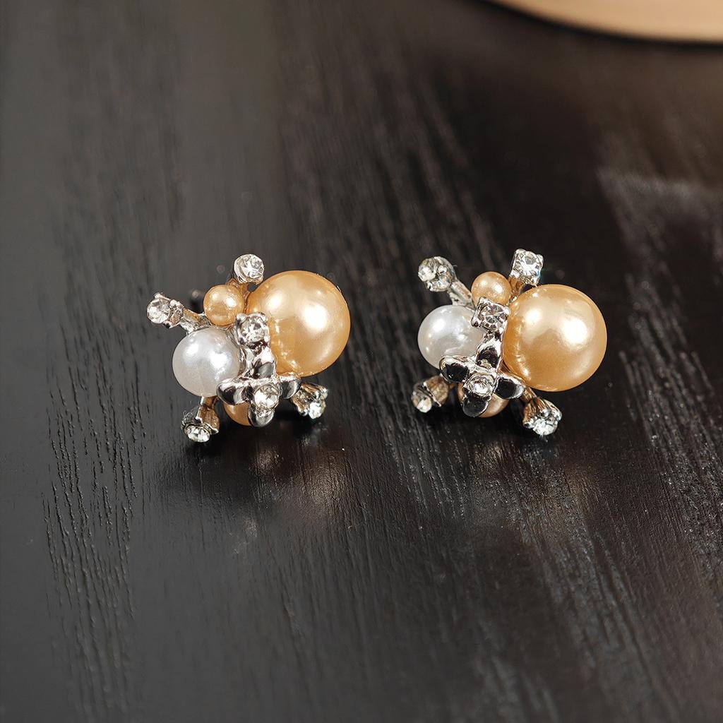 French Temperament Gentle Contrasting Color Diamond-Encrusted Flower Pearl Stud Earrings Light Luxury High-End Niche Simple Earrings