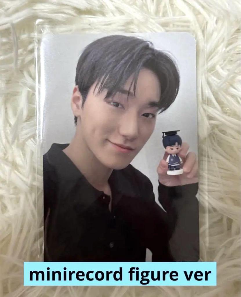 [USED] ATEEZ Sun figure ver. bonus trading card