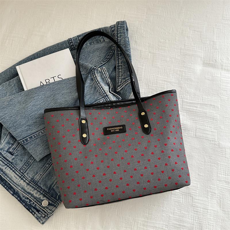 Trendy Casual Commuter Tote Bag In Red Polka Dot And Black Heart Patterns For Fashion-forward Students