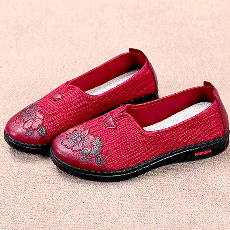 

Весенние новые тканевые туфли женские туфли на плоской подошве нескользящая мягкая подошва удобные туфли на одной педали для среднего и пожилого возраста 35