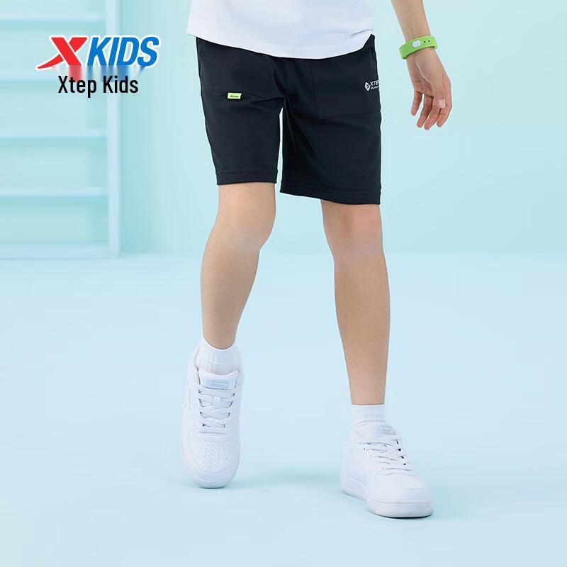 XTEP Kids  Big Pocket Knitted Five-Point Shorts 140