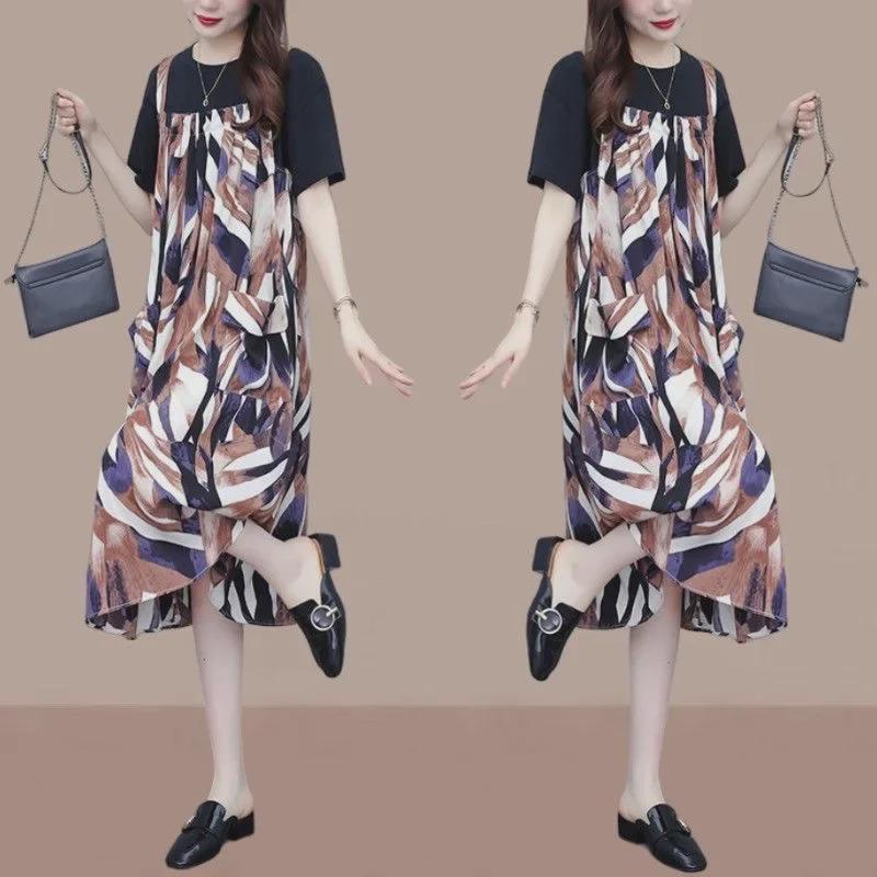 Korean Style Casual Pinafore Dress Set: Loose, Slimming, and Gentle Two-Piece with Short Sleeves