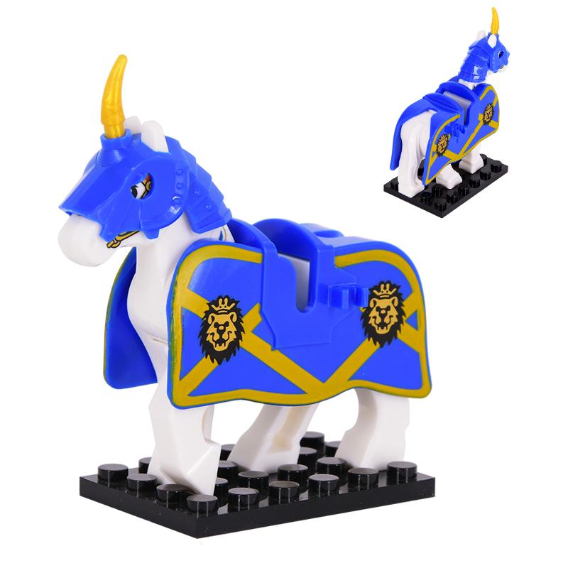1pcs Medieval Horses Grey Bodies Blue Saddle Blankets White Horse Emblems Yellow Trims Building Block