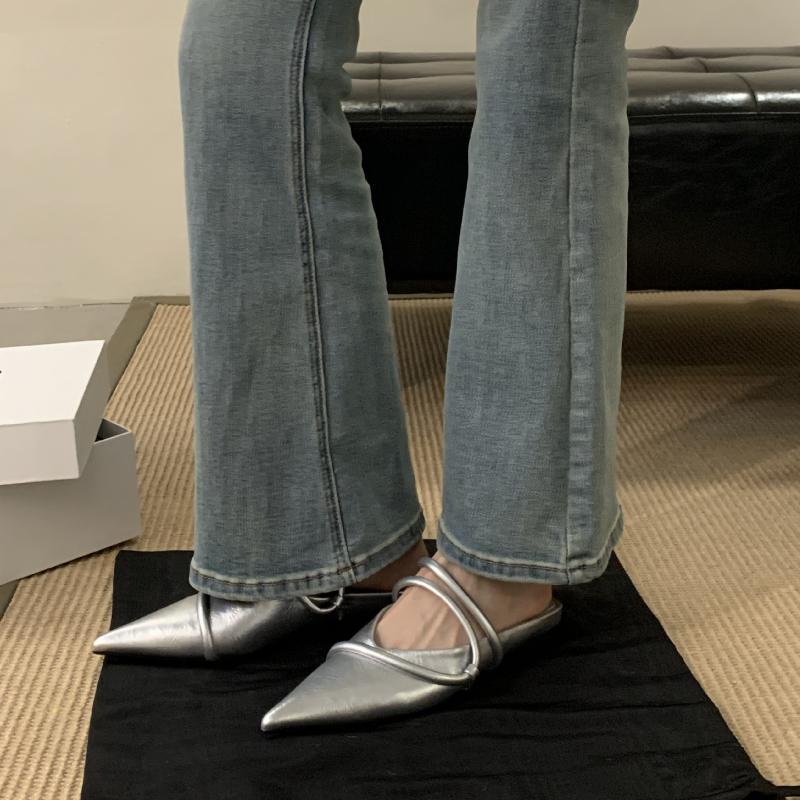 Modne Złote Szpiczaste Palce Wąski Pasek Design Markowe Kapcie Kobiety Moda Płytka Miękka Podeszwa Płaski Sandał Eleganckie Letnie Obuwie Kobieta