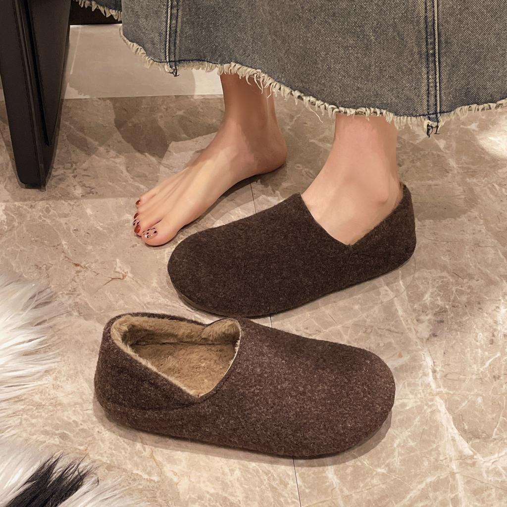 Mao Mao slippers women's winter and autumn Mao Mao slippers flat-bottomed comfortable half slippers women's cotton shoes versatile velvet single shoes
