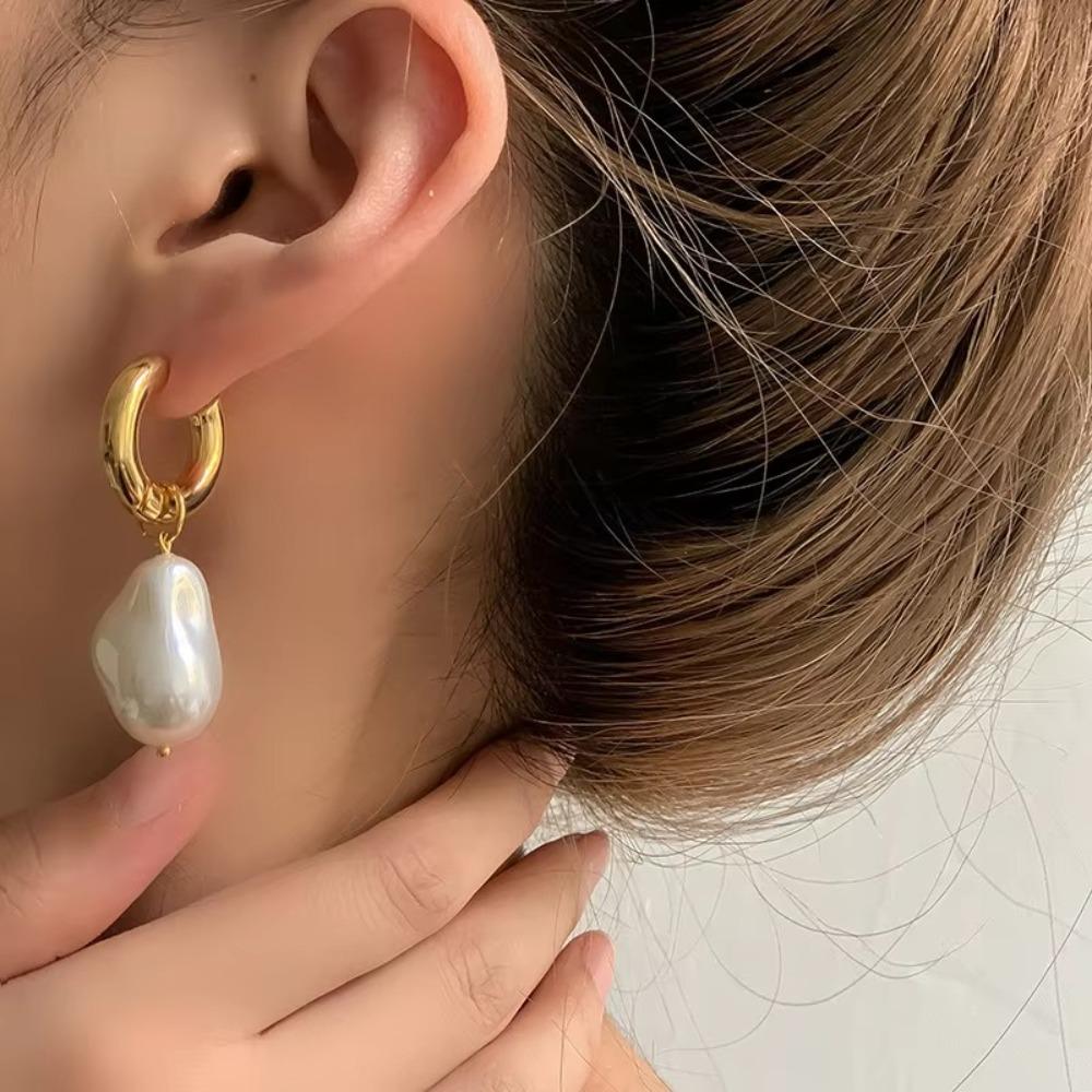 Vintage Drop Earrings Elegant Round Earclip High Quality Baroque Pearl Earrings  for Women