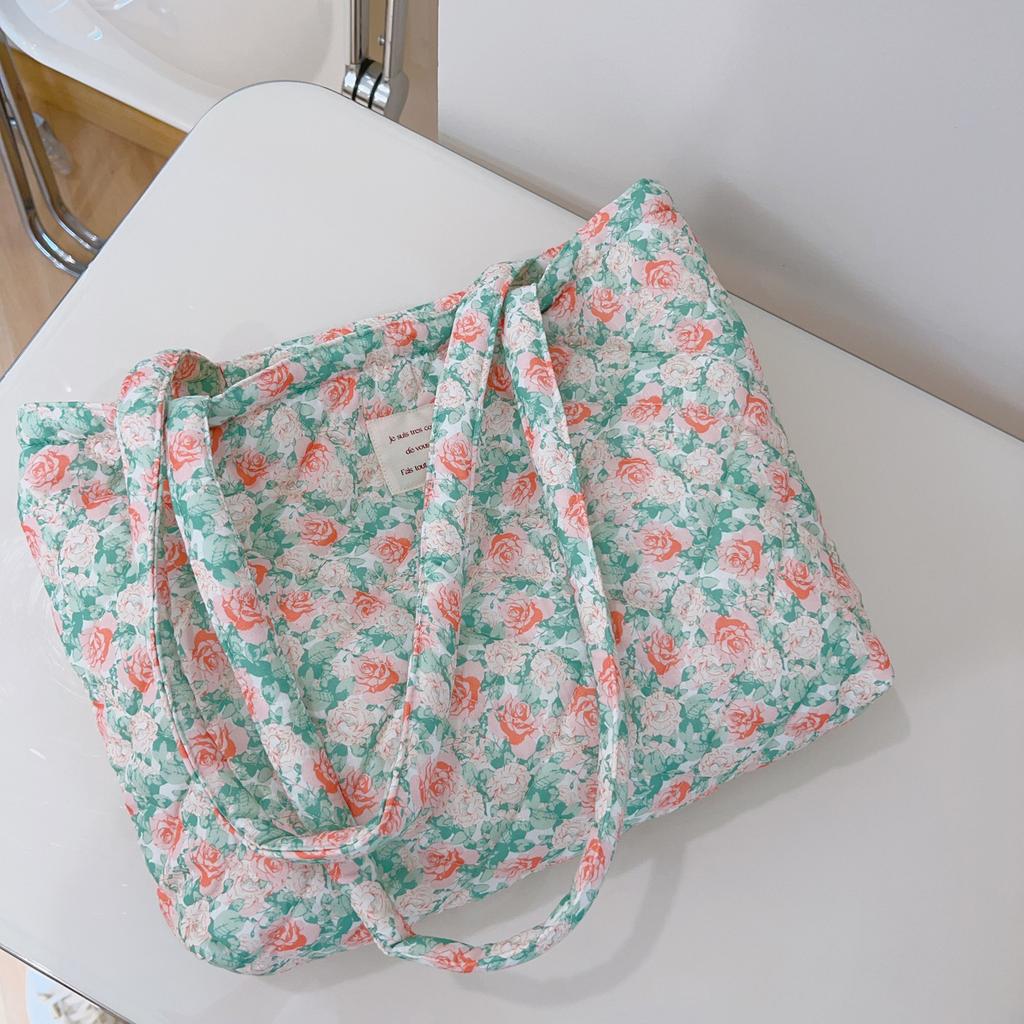 Französische florale gesteppte Tragetasche für Damen, große Kapazität, Schulter-Handtasche mit Baumwollfutter, stilvolle Mommy- und Büchertasche